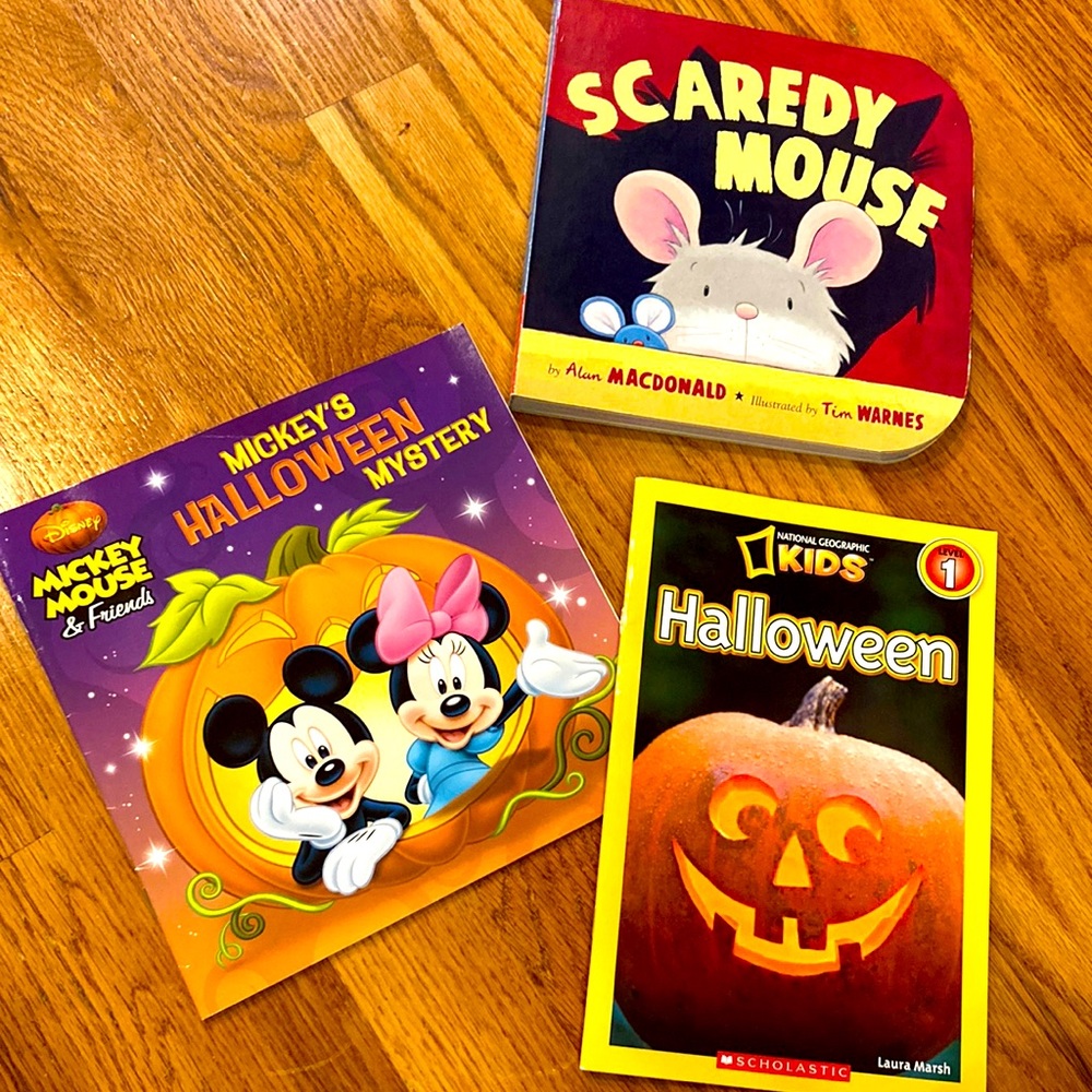 Halloween book Set